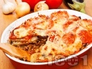 Рецепта Патладжанова мусака с телешка кайма и заливка от сирене моцарела